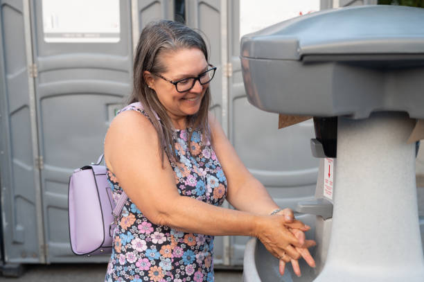 Best Handicap porta potty rental  in Hoopeston, IL